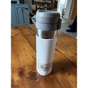 Stanley Quick Flip GO Water Bottle 24 oz